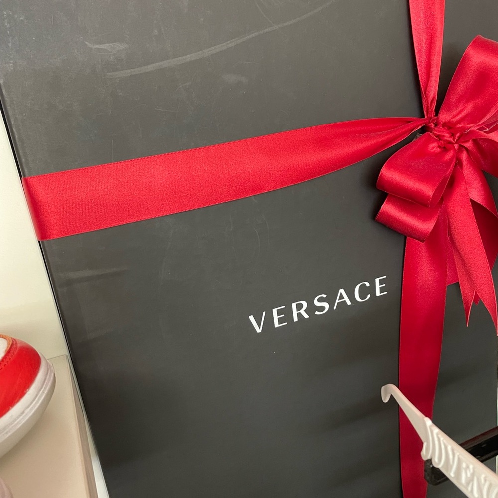 Versace Robe - Picture 2 of 6